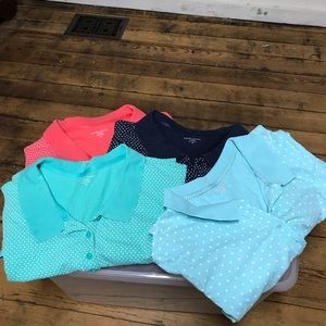 4 Women’s Short Sleeve Polo Tops
